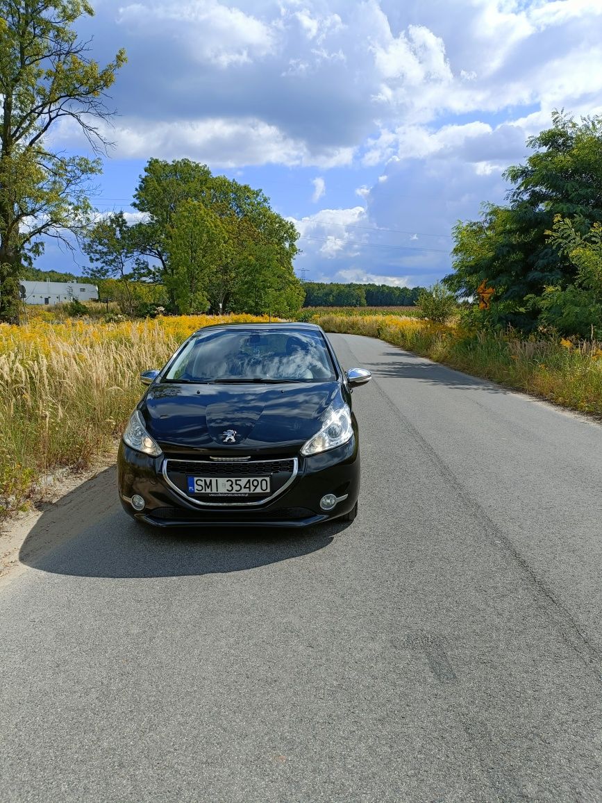 Sprzedam Peugeot 208