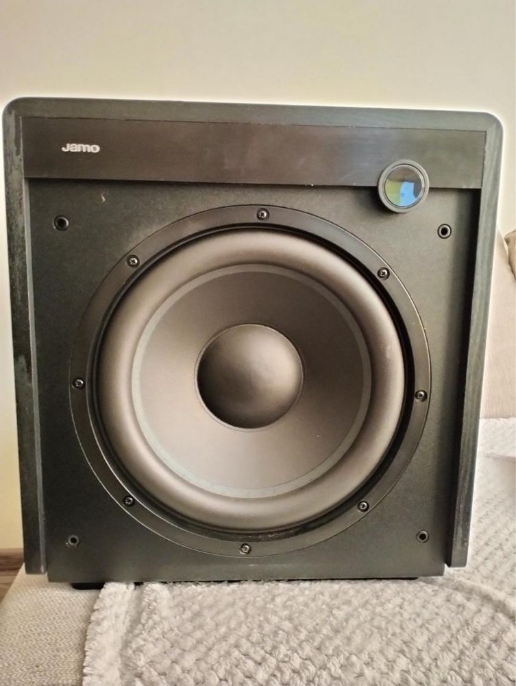 Subwoofer Jamo sub 650