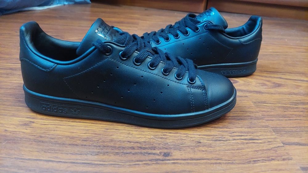 Легендарные кроссовки кеды. Adidas Stan Smith