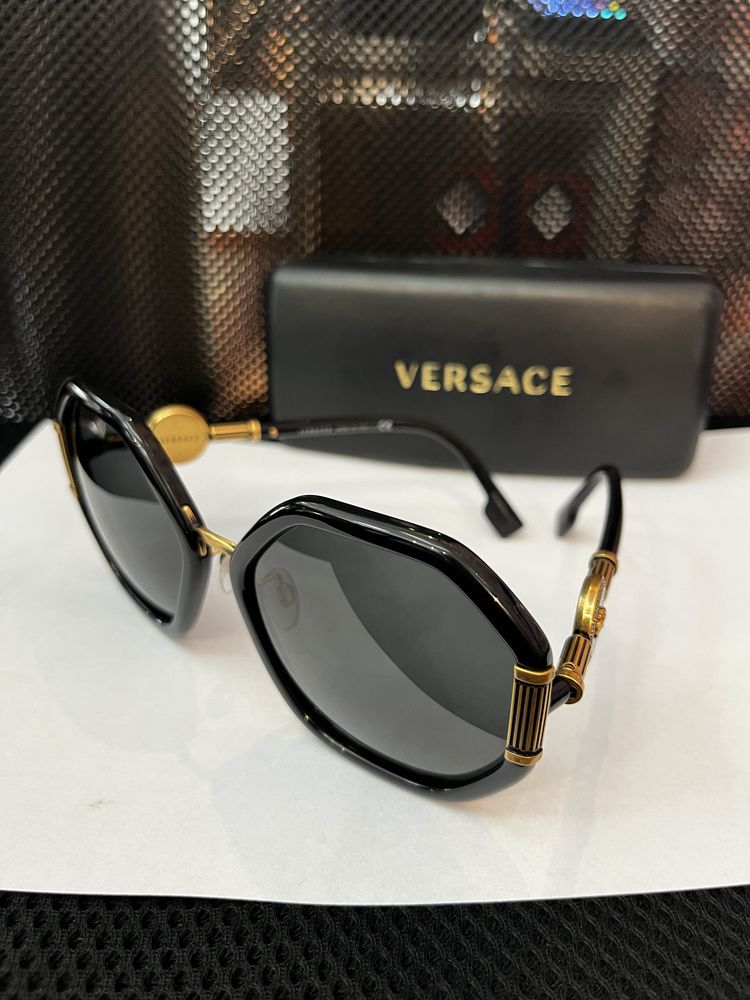 Oryginalne okulary Versace