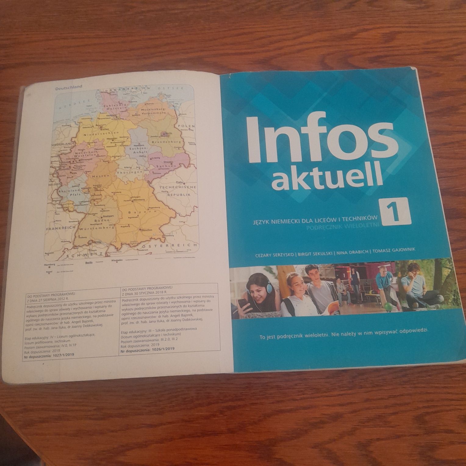 Infos aktuell 1 podręcznik