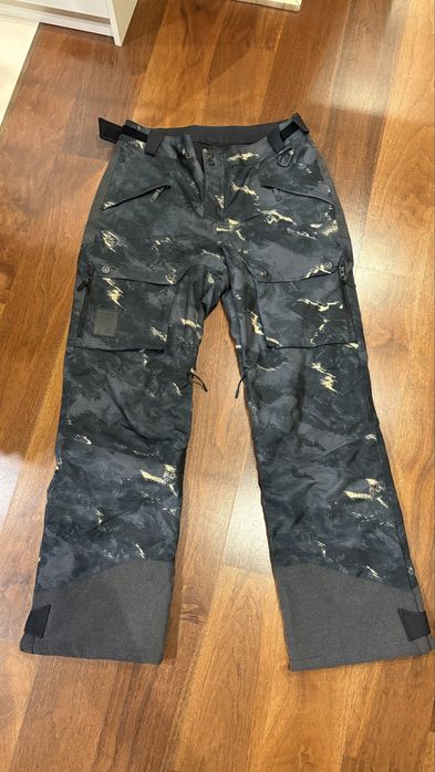 Spodnie snowboardowe 4F NEODRY 10000 roz. L