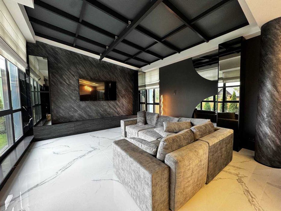 Будинок з авторським ремонтом та меблями