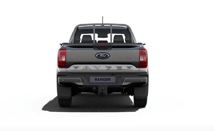 Ford Ranger 4x4 / Skrzynia automatyczna / Hak / Pakiet OFF-ROAD/ Pakiet Winter
