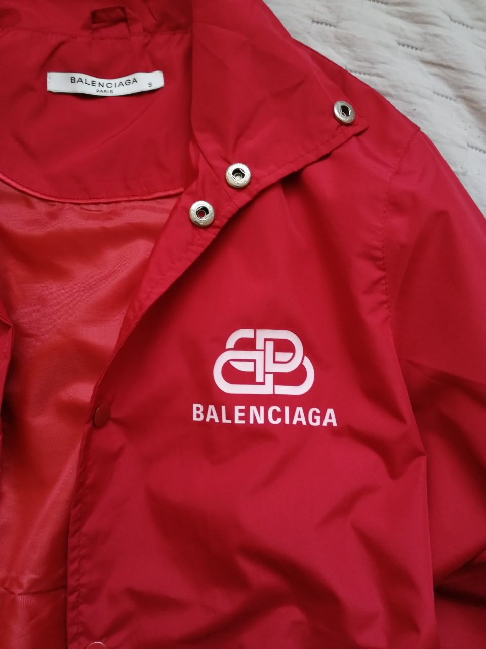 Kurtka przeciwdeszczowa Balenciaga