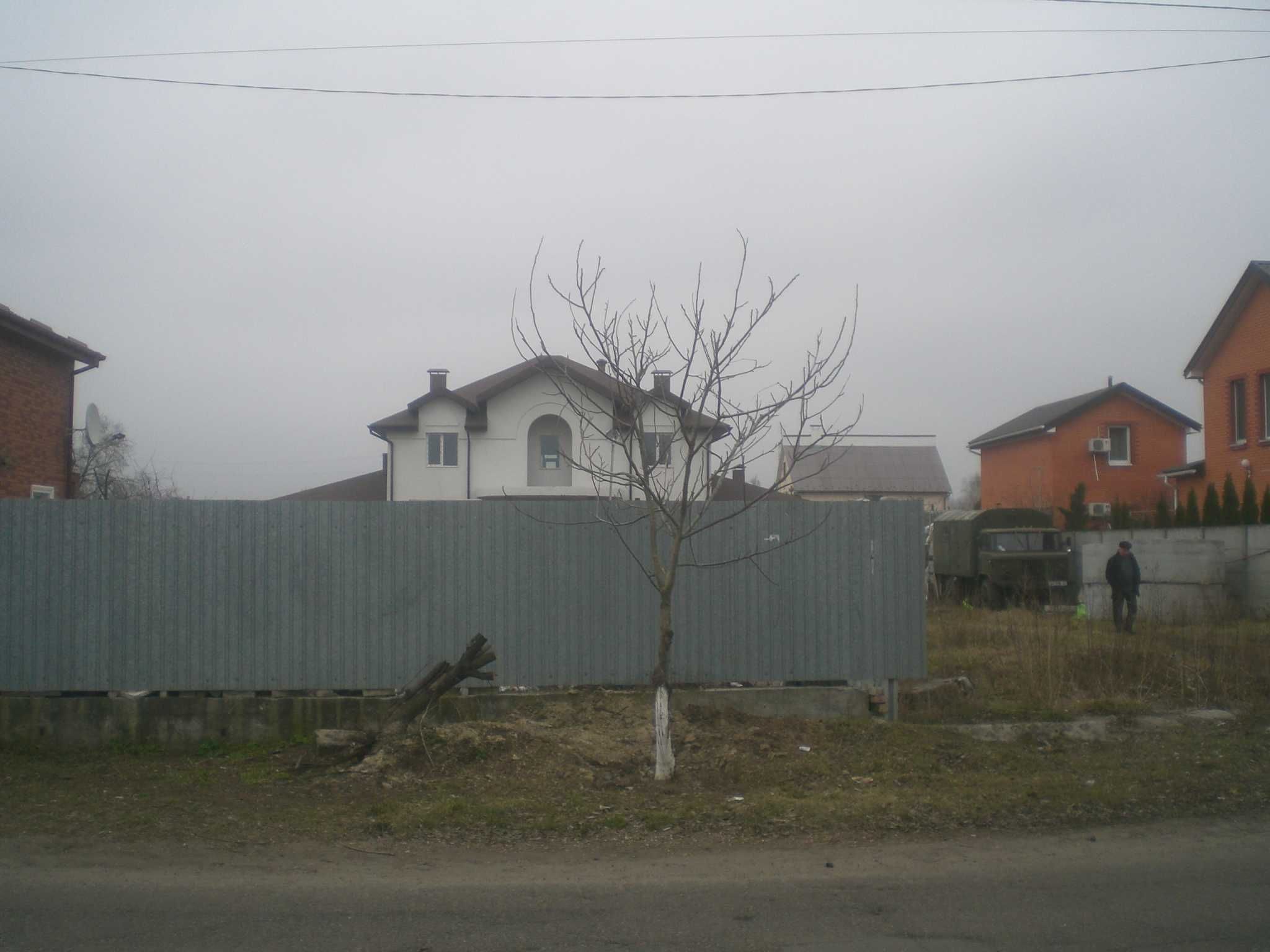 Будинок,  Вишеньки, 3 шлюз, 12 км від Києва 600 кв м