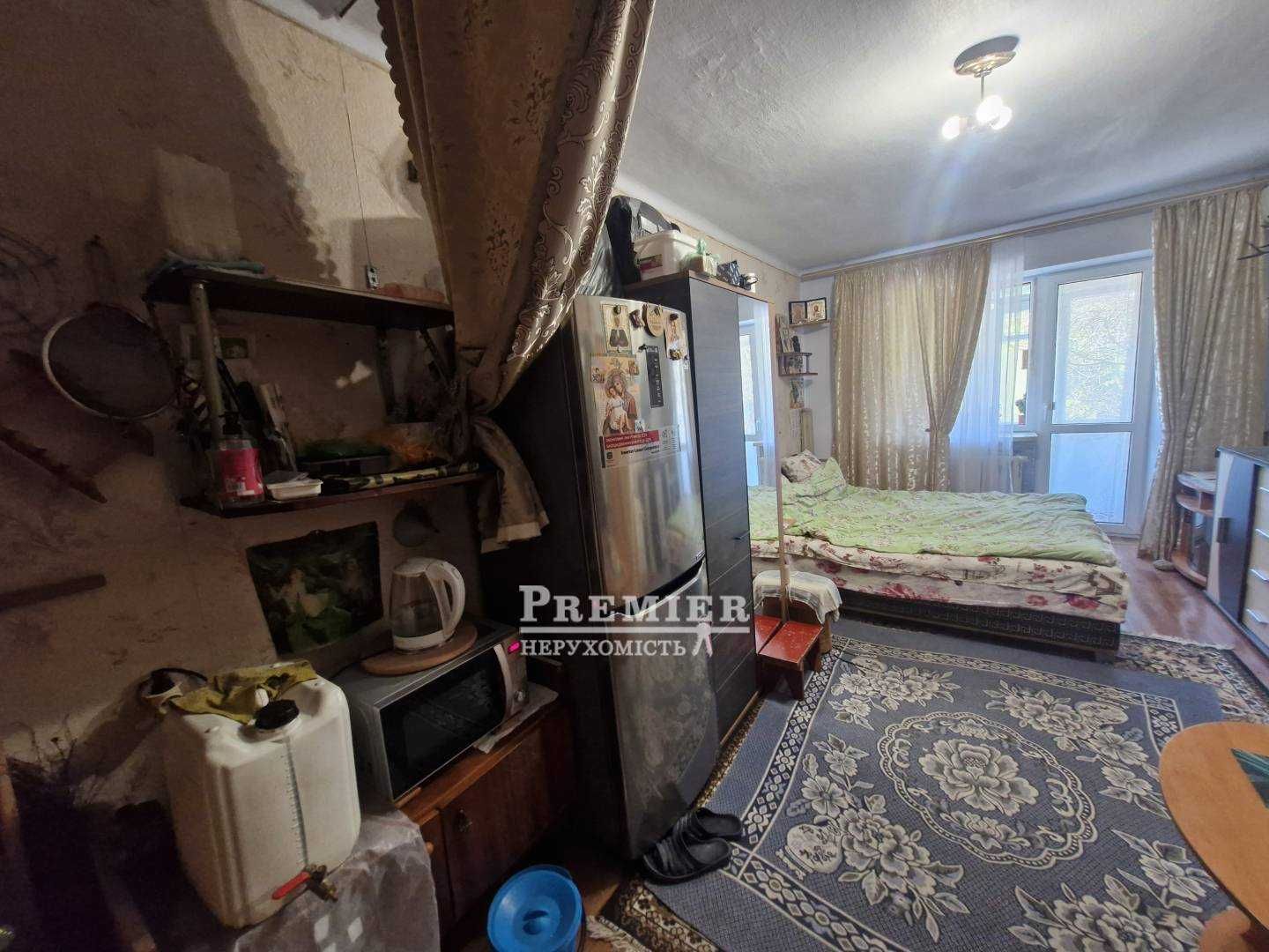 До продажу кімната у комунальній квартирі