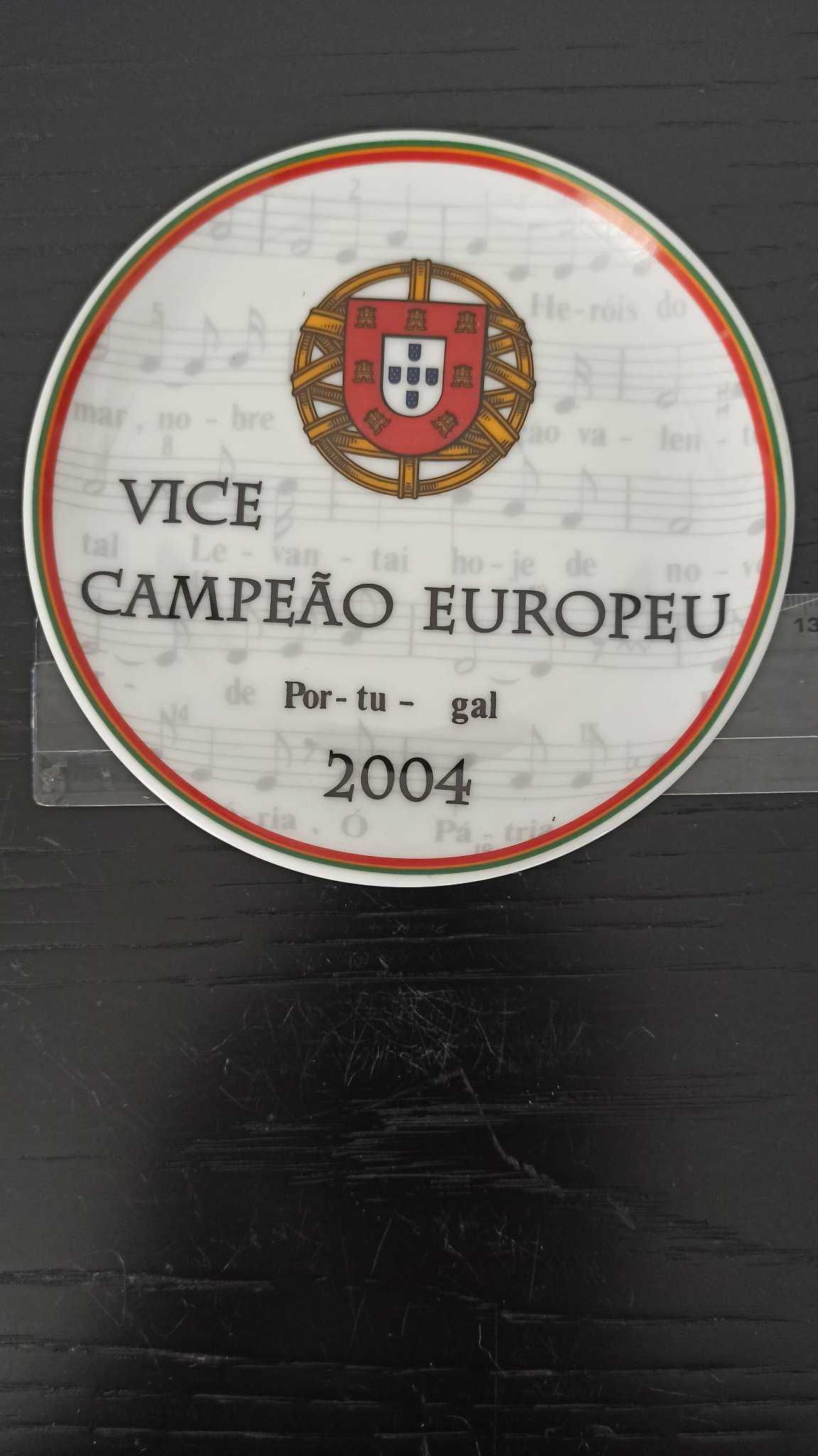 Prato Comemorativo Vice Campeão Europeu 2004 (Vista Alegre)