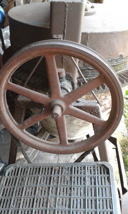 Betoniarka  230V  duża pojemna