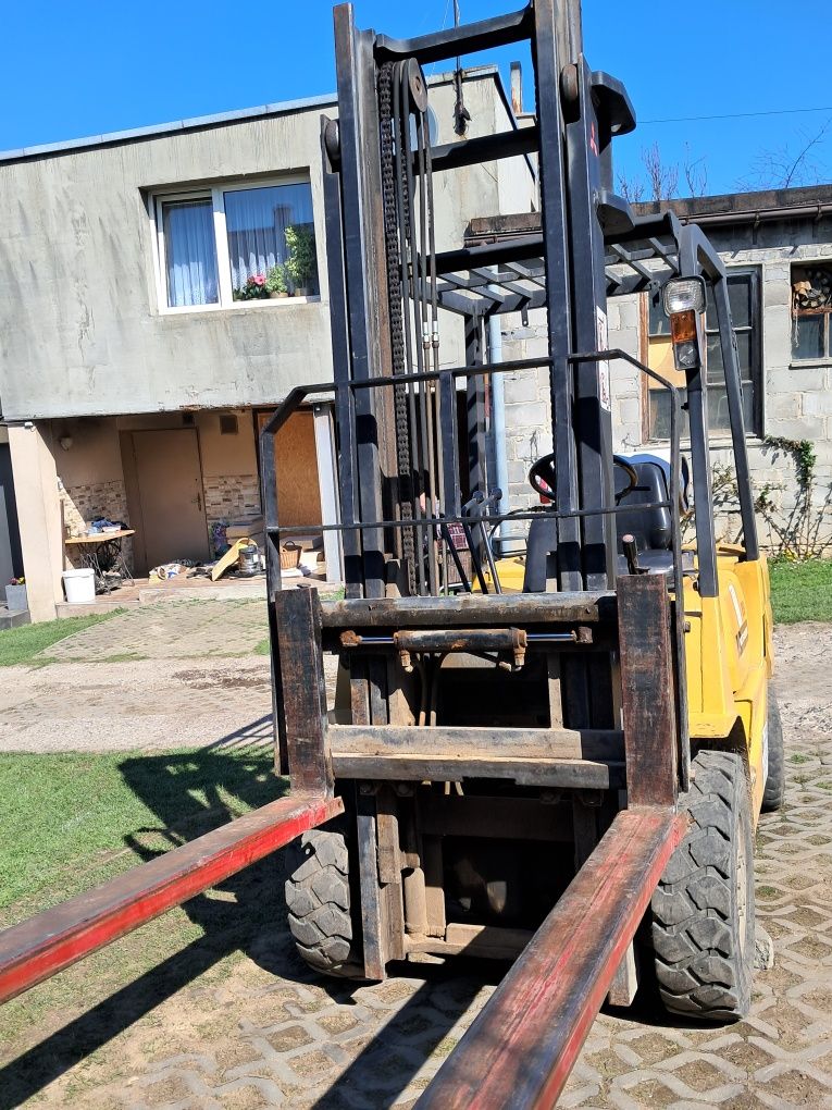 Wózek widłowy Mitsubishi  FG25
