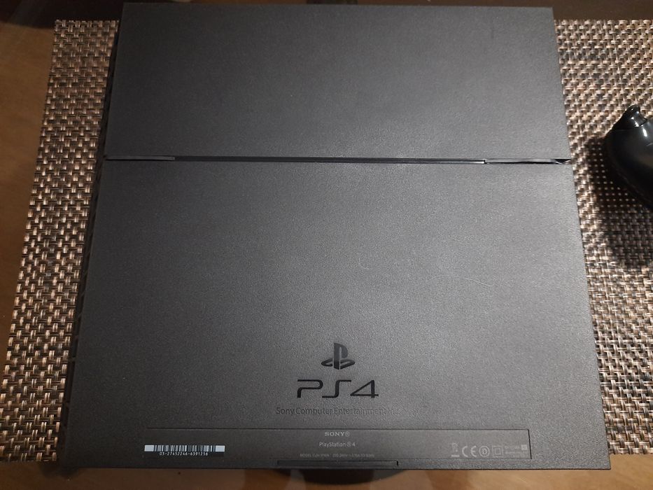 PS4 Fat 500gb + оригинальный геймпад