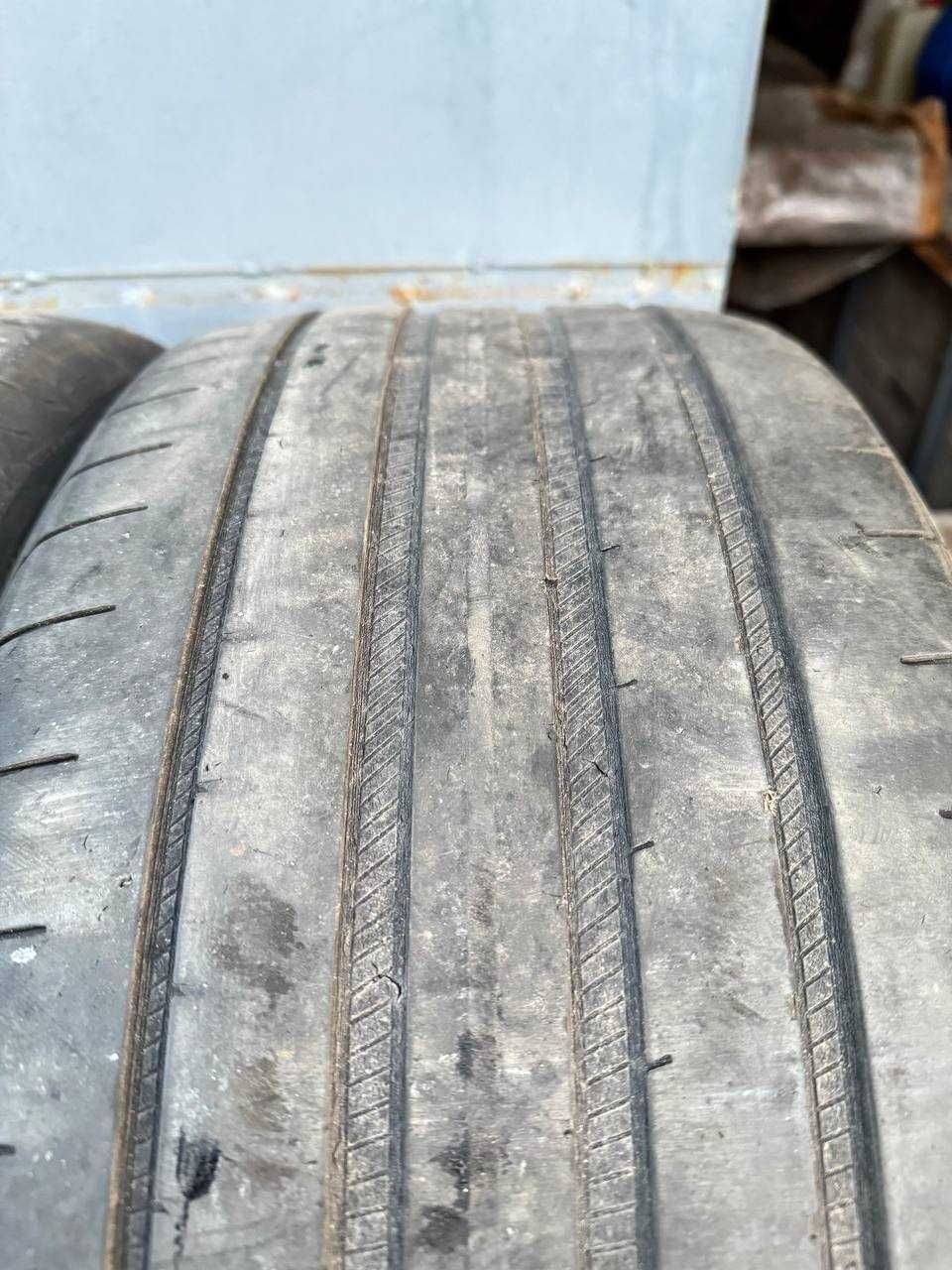 Літня резина GOODYEAR Eagle F1 Asymmetric 5  255/40R20 101Y XL