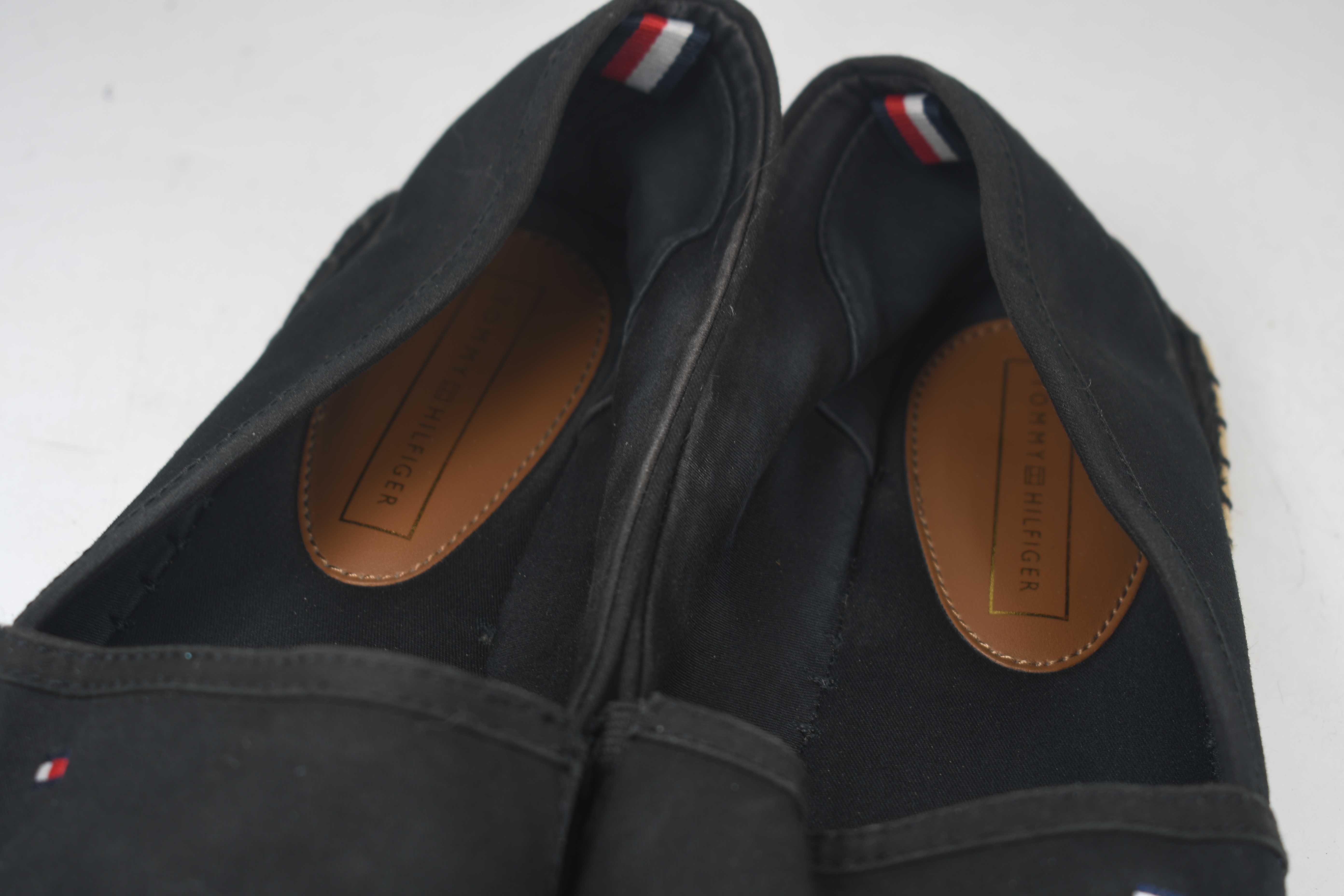 Używane Tommy Hilfiger Espadryle Basic Flat rozmiar 42
