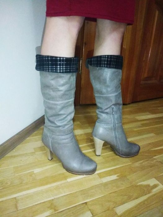 Розпродаж ! Осінні дуже стильні чоботи