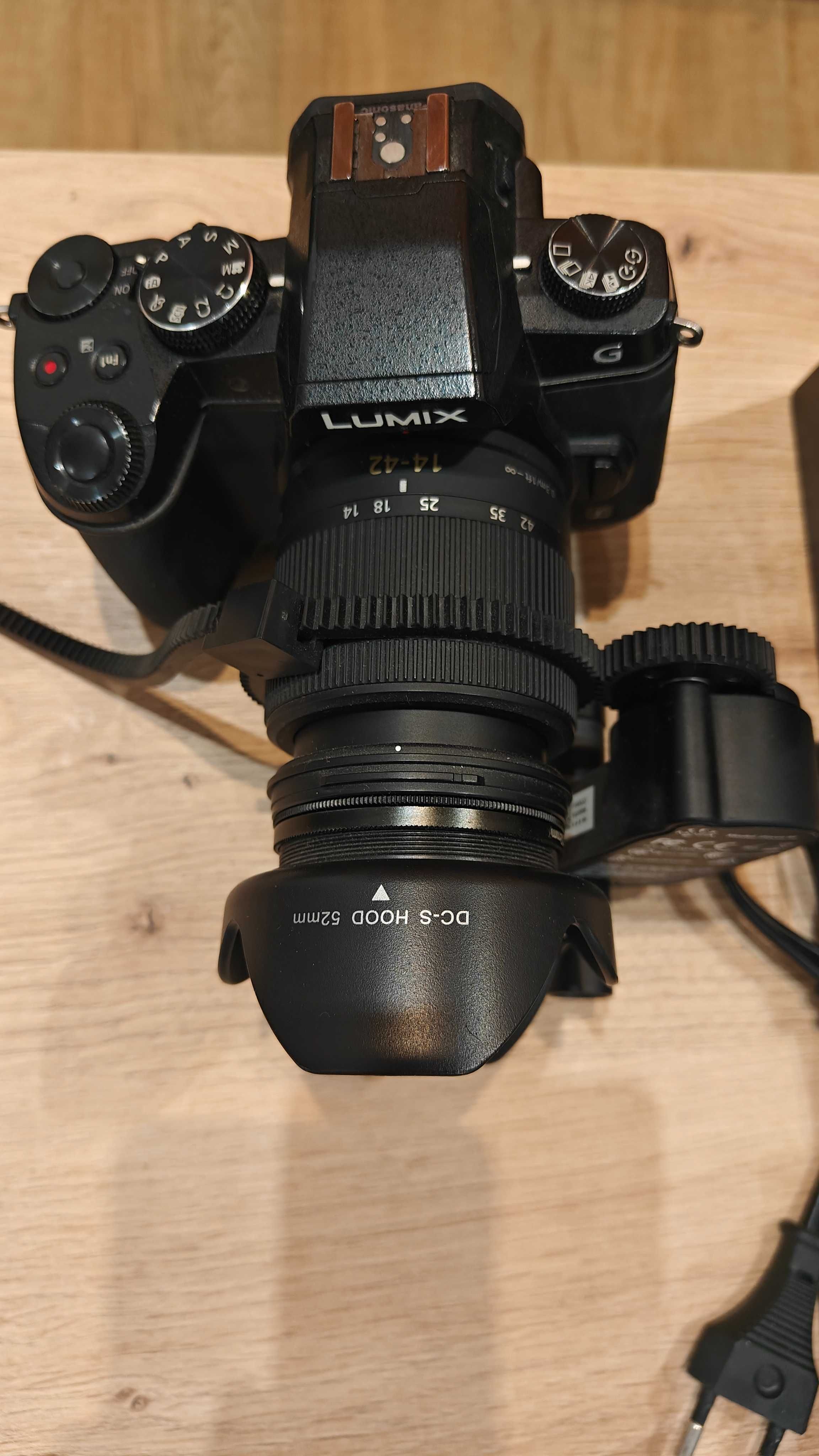 Panasonic Lumix G80, Moza AirCross 2, LCD, Moza Follow Focus