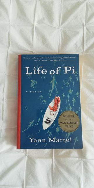Livro Life of Pi de Yann Martel em inglês