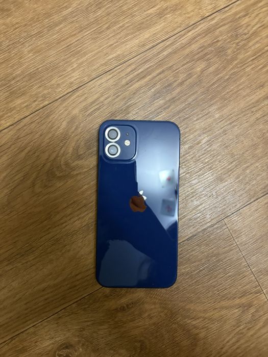 iPhone 12 на 128