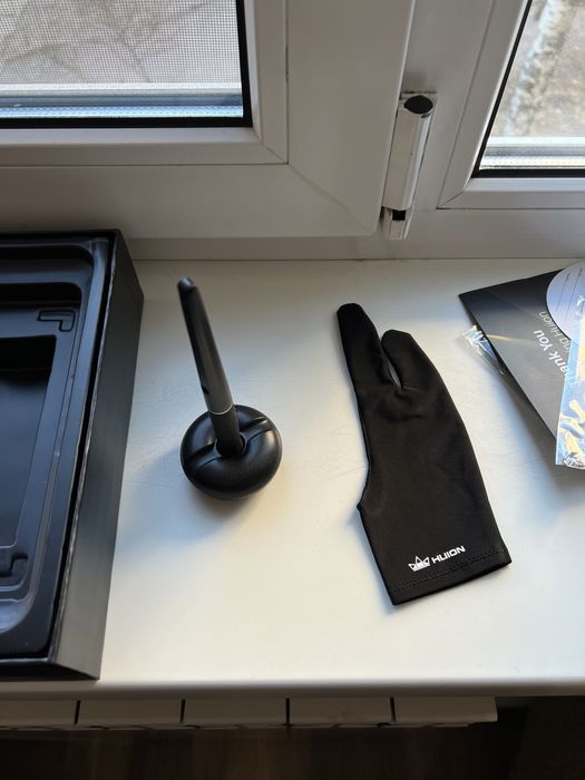 Графічний планшет Huion Kamvas Pro 13