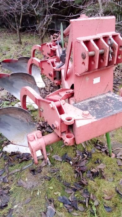 Pług 3. 4 skibowy kuhn Fiskars overum kverneland