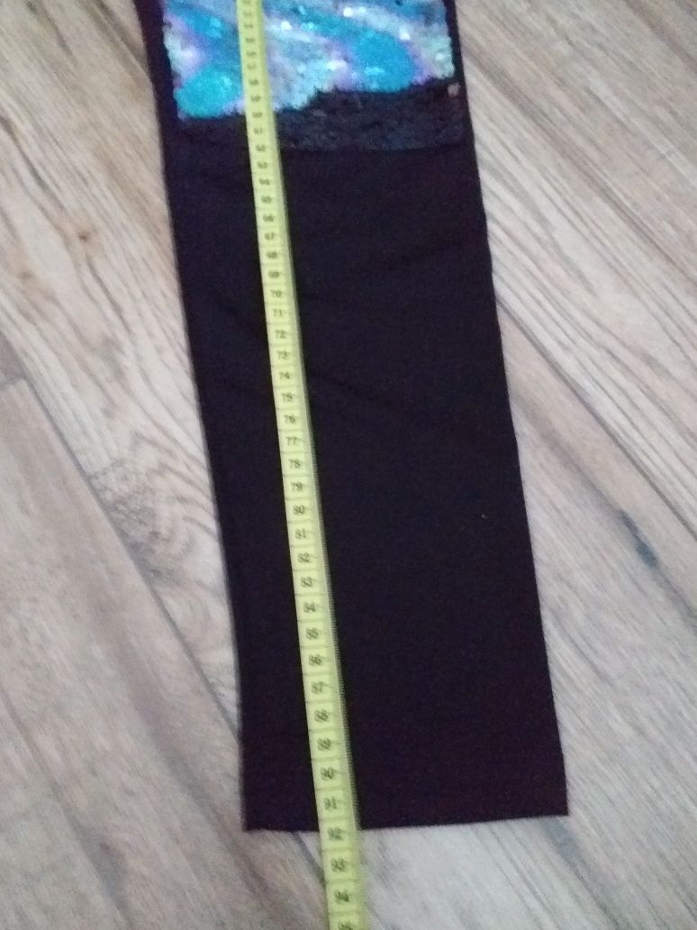 Legginsy czarne z cekiny