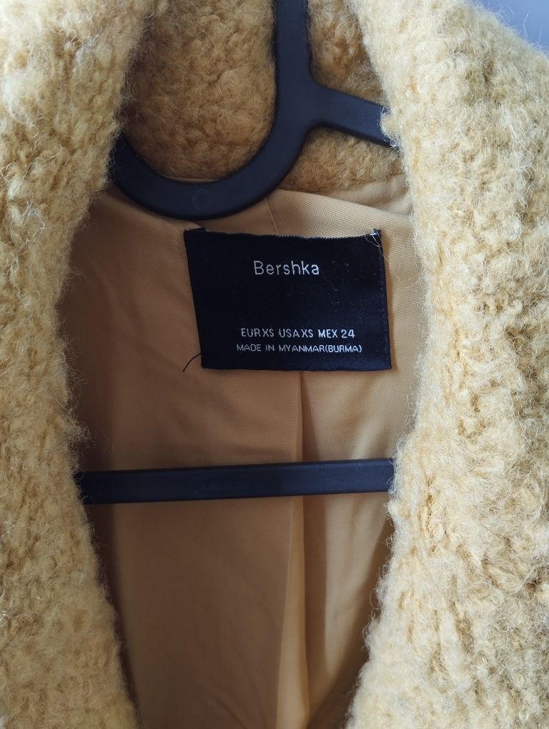 Sobretudo Bershka oversized