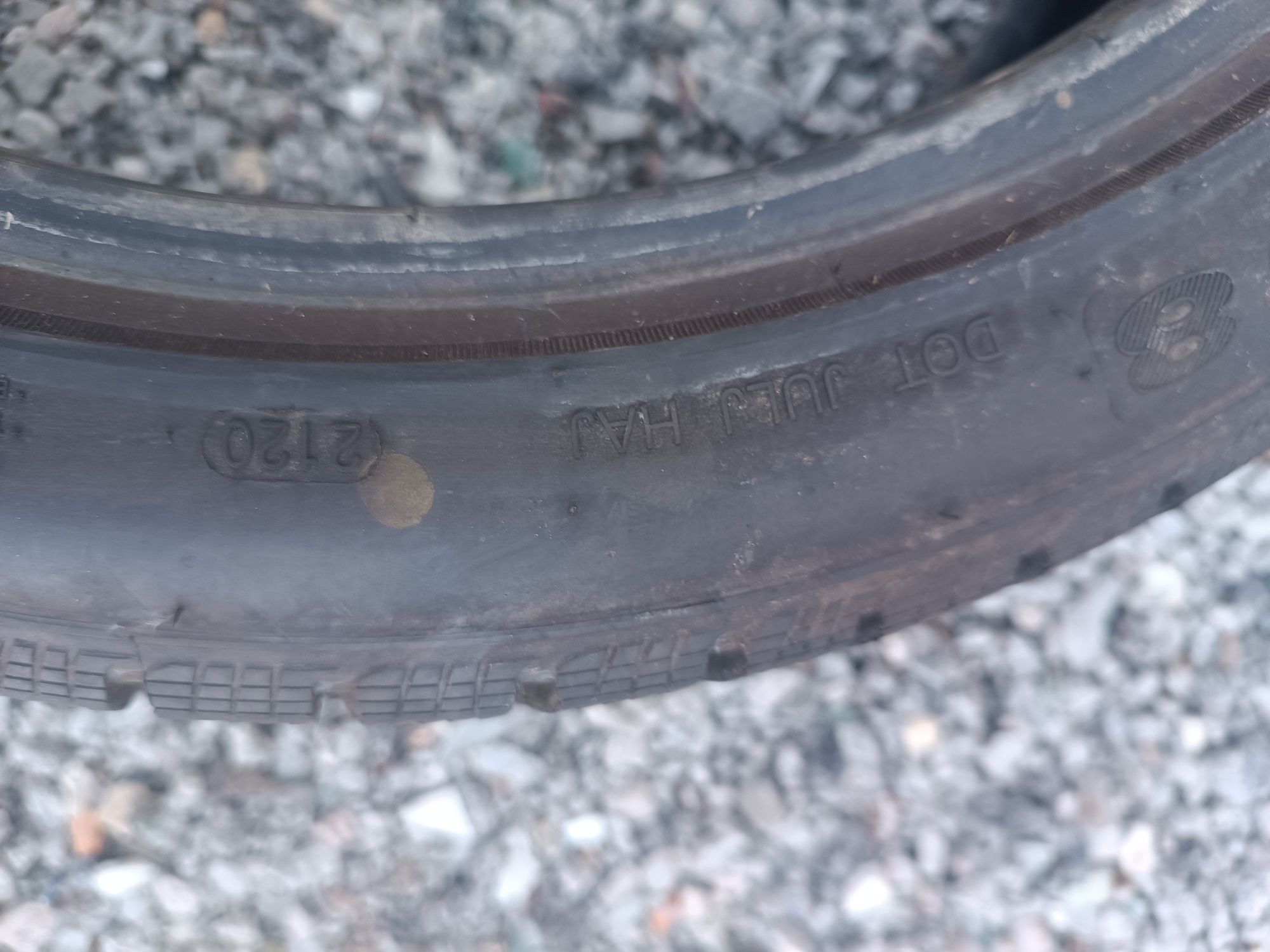 225/45R18 Dwie opony zimowe Goodride 2020r