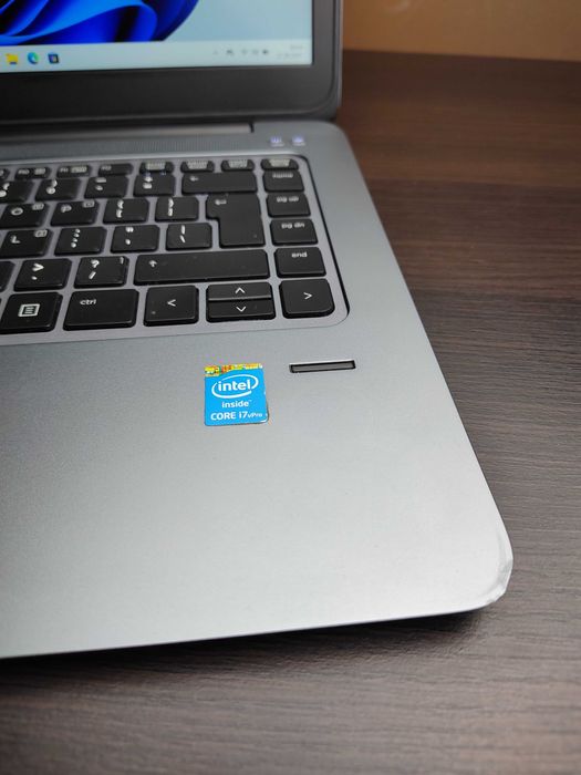 LAPTOP PREMIUM | EliteBook Folio 1040 G2 | i7 | 8GB | 256SSD | Win11