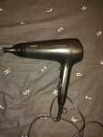 Фен Philips ThermoProtect 2100W