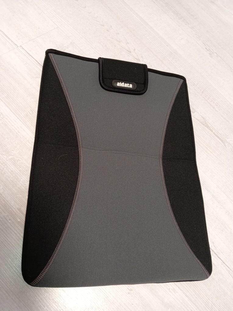 Etiu piankowe na laptopa, tableta