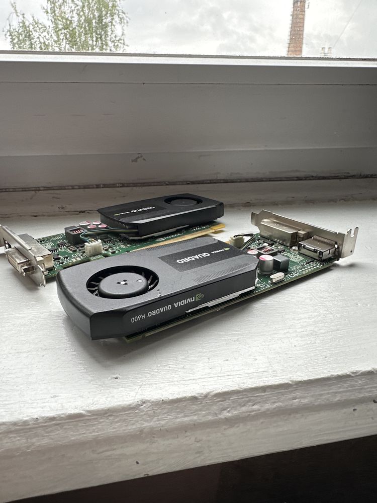 Розпродаж! Відеокарта Quadro k4000(gddr5/192 bit).