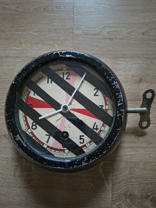 Zegar z łodzi podwodnej UBOOT