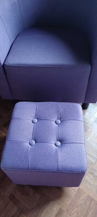 Mobiliário em muito bom estado, quase novo