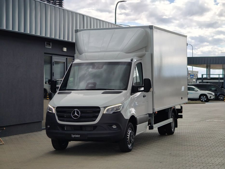 Mercedes-Benz Sprinter  Mercedes-Benz Sprinter 517 CDI Podwozie PRO długi