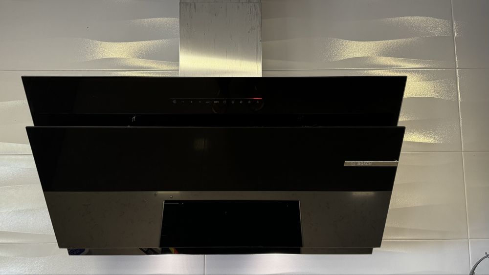 Placa de indução + exaustor Bosch