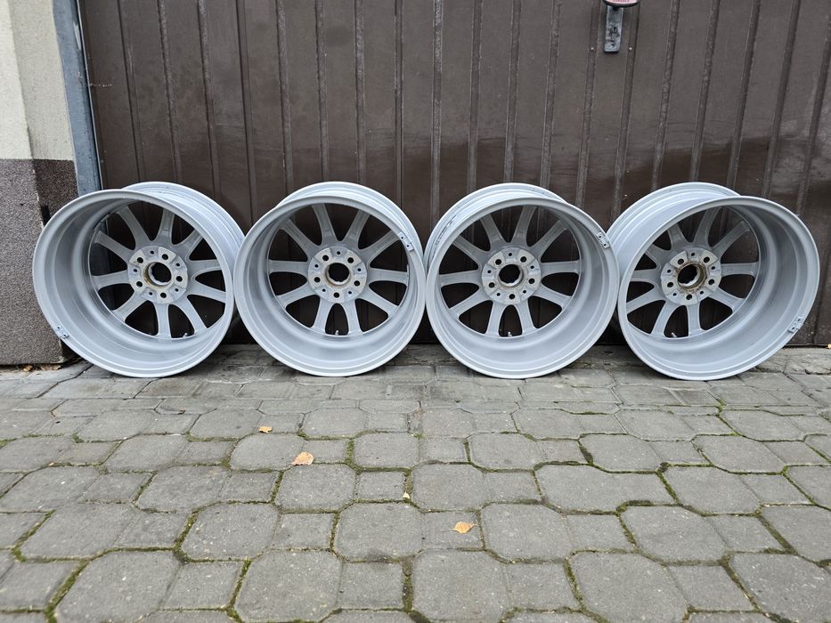 Felgi aluminiowe 17" BMW 5 G30 5x112 G31 3 G20 4 G22 G23 G26 6 G32 G11