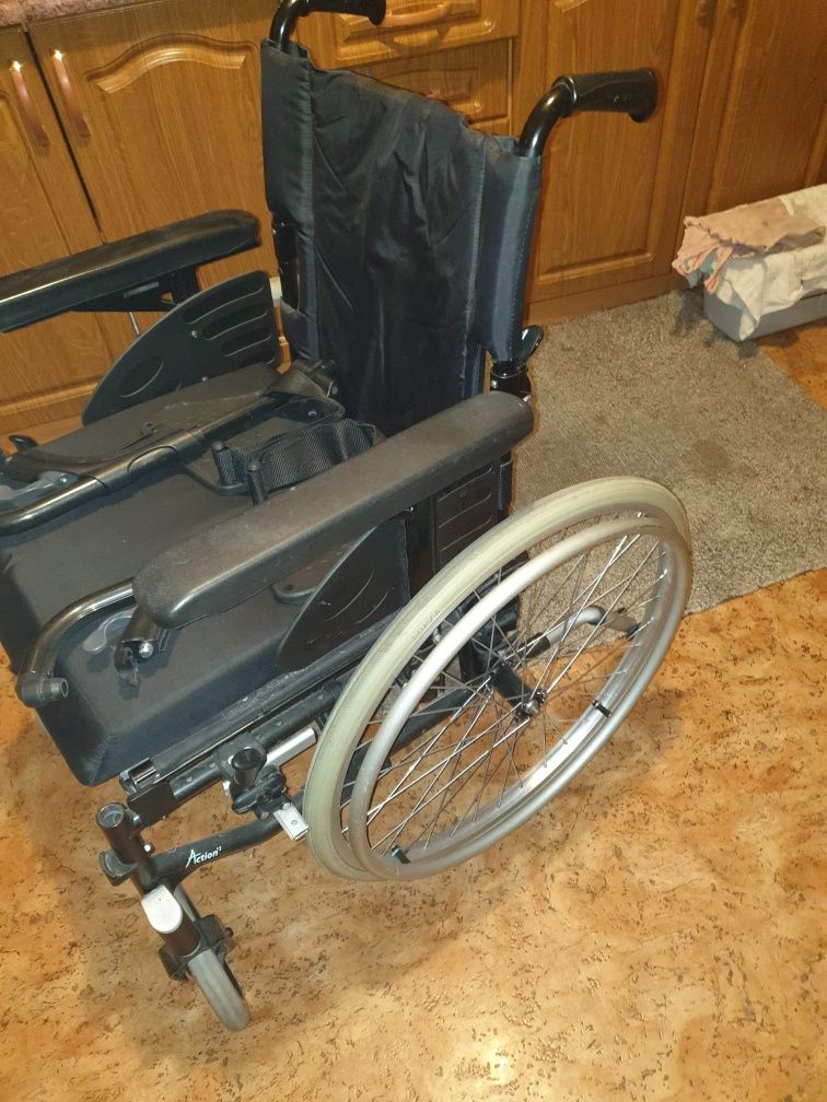 Wózek inwalidzki aktywny INVACARE