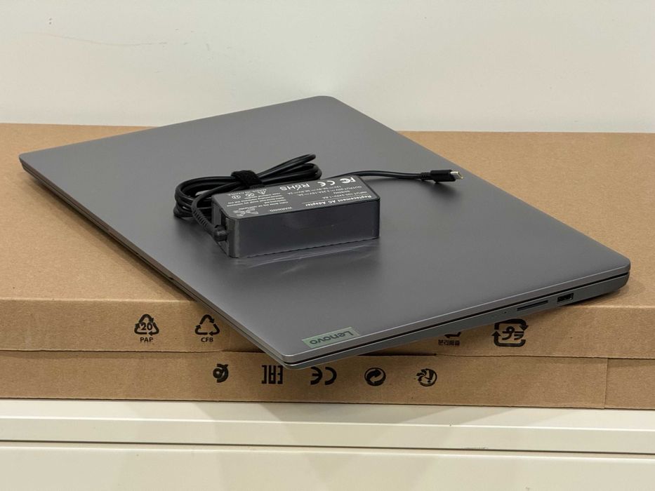 Ноутбук 17.3" IPS Intel i3-1315U 16GB/256GB Lenovo Ideapad 3