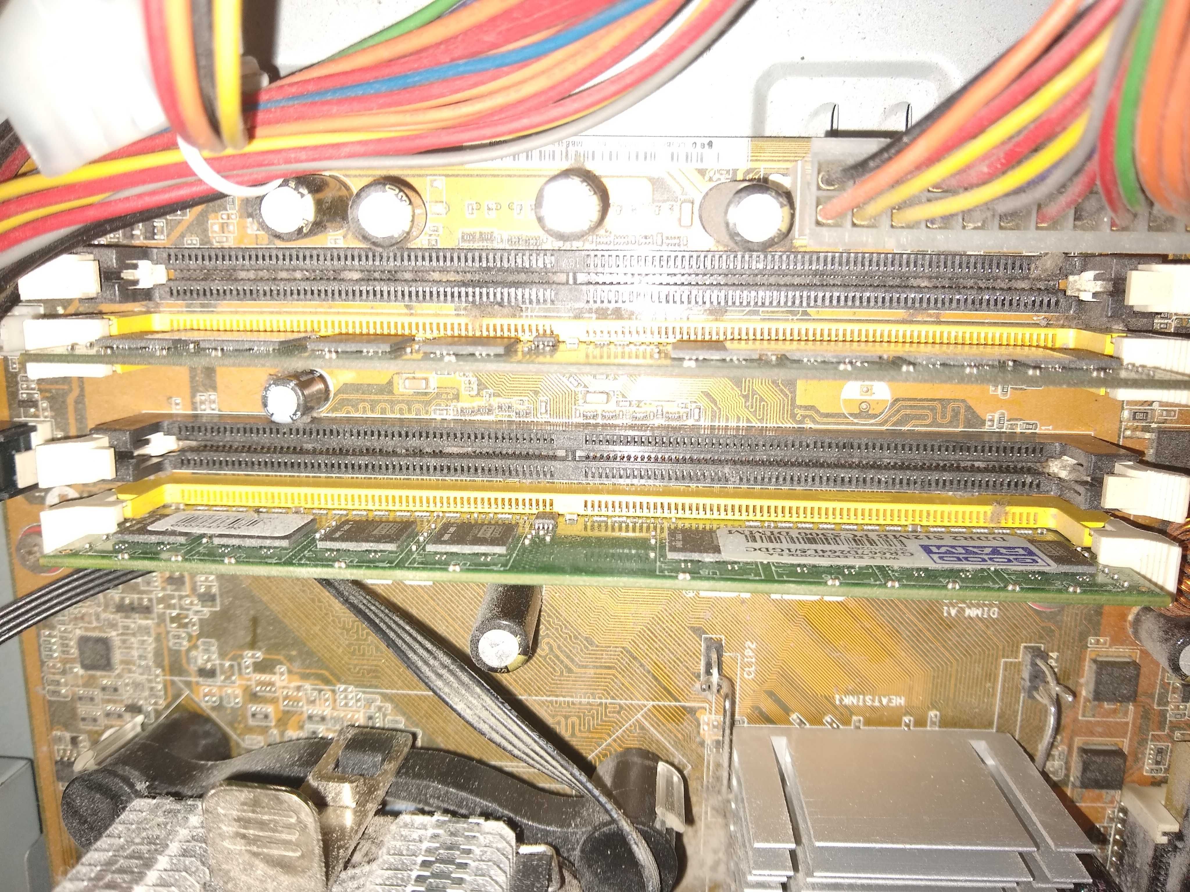 Intel Pentium 4, pamięć GOOD RAM 1GB, karta graficzna MSI Geforce 210