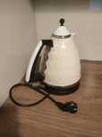 Czajnik elektryczny DeLonghi