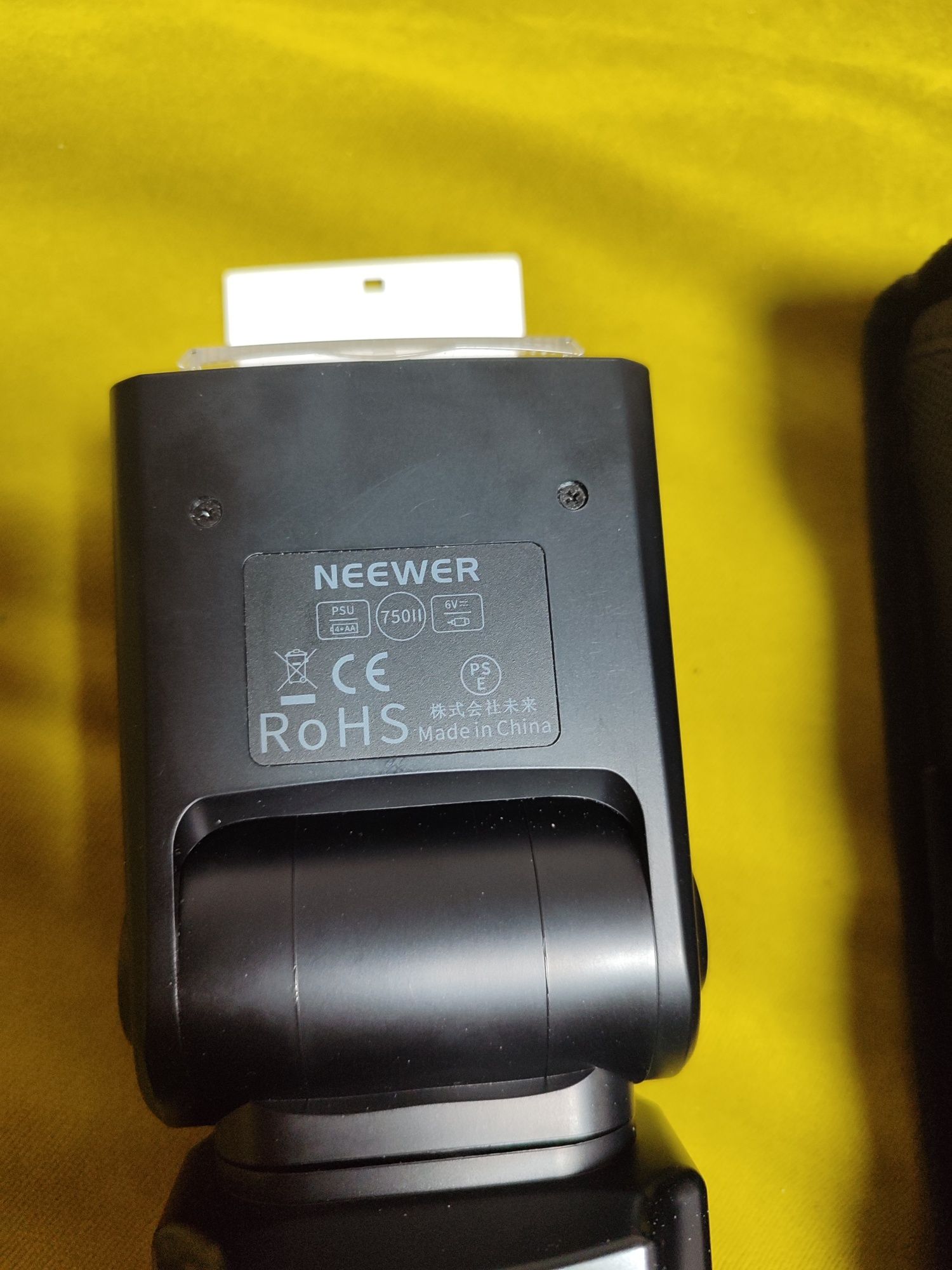 Новая фотовспышка Neewer 750II TTL