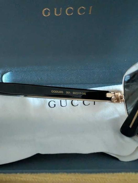 Óculos de sol oversized Gucci (GG0529s-001)