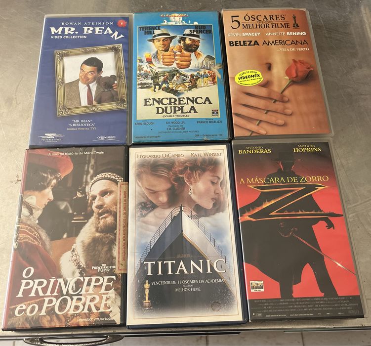 Cd e filmes vhs antigos