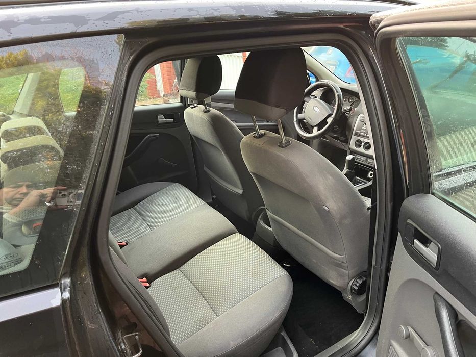 Ford Focus Kombi-1.6-16V-2006r-KlimAbsElekKraj FVAT ZAMIANA