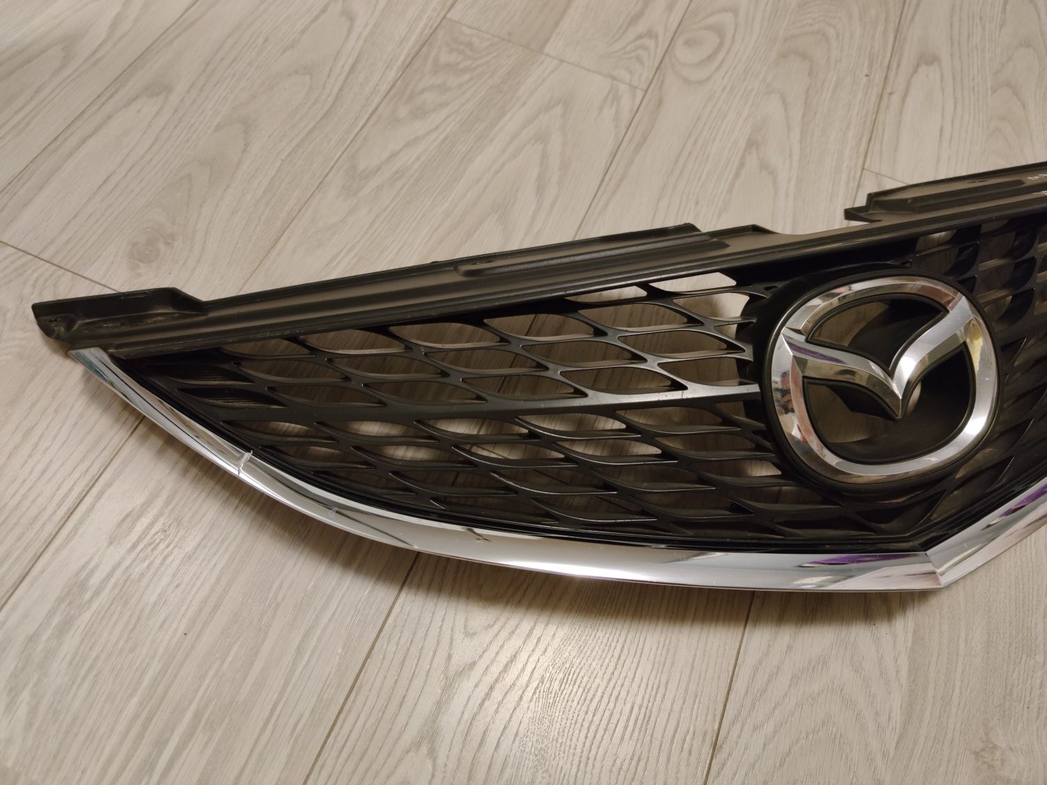 Atrapa grill mazda 6 gh