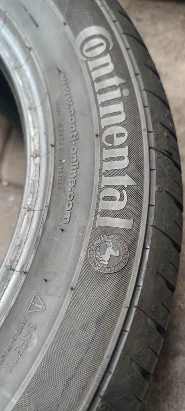 235/55/17 Continental Premiumcontakt 2 18r