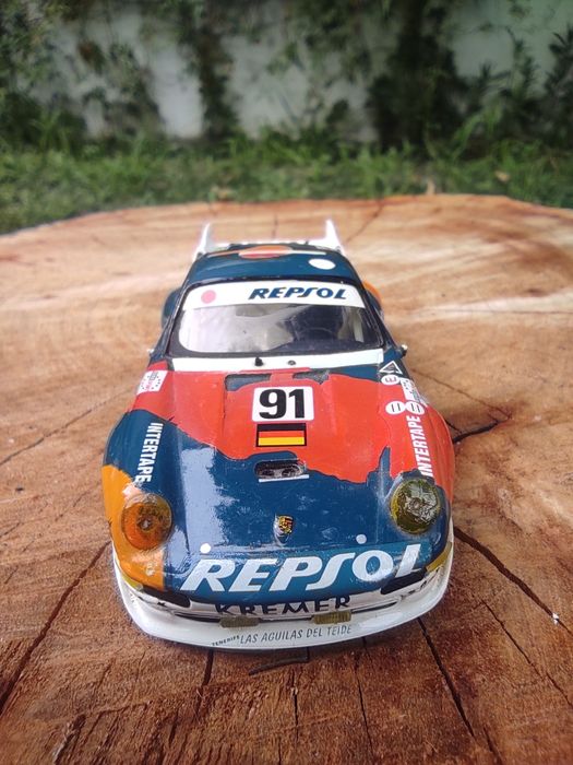 Diecast 1/43 Porsche 911 GT2