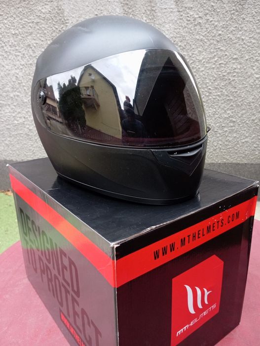 Kask motocyklowy motor skuter certyfikat E20 czarny mat rozmiar M