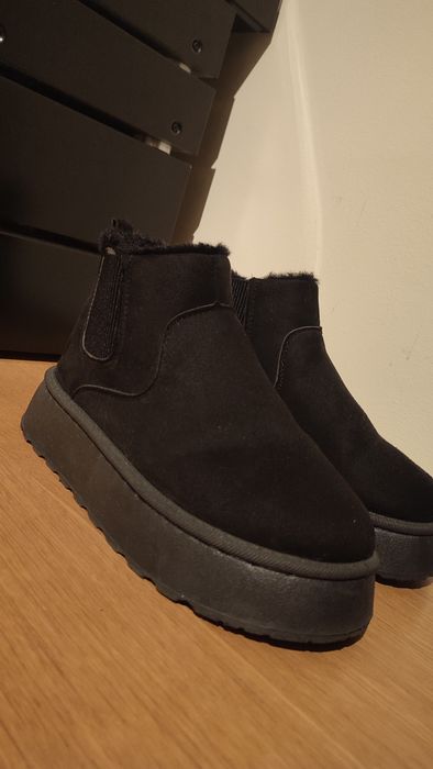Botas pretas de inverno NOVAS