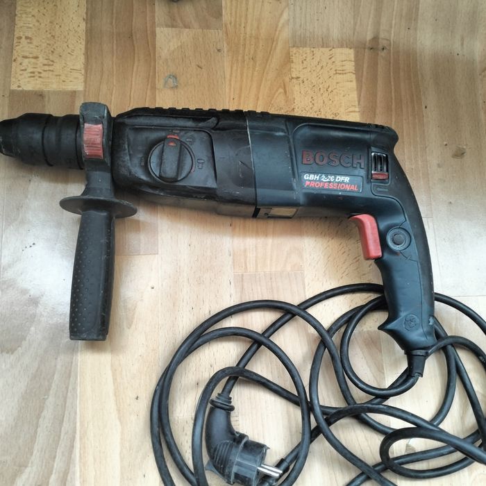 Bosch gbh 2-26  Оригинальный перфоратор