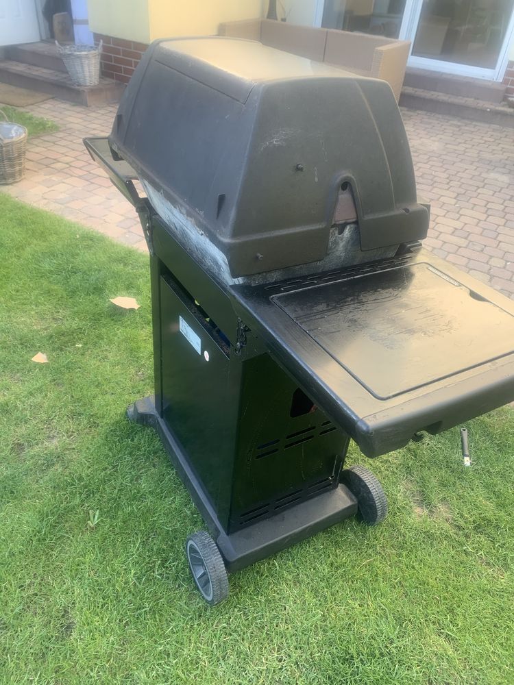 Grill Broil King Monarch 340